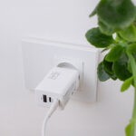 Maxlife MXTC-08-65ACC PD QC charger 2x USB-C 1x USB 65W white - Image 9