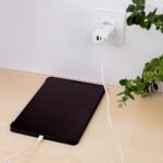 Maxlife MXTC-08-65ACC PD QC charger 2x USB-C 1x USB 65W white - Image 6