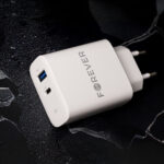 Forever TC-07-30AC PD QC charger 1x USB-C 1x USB 30W white + USB-C - USB-C cable 60W - Image 10