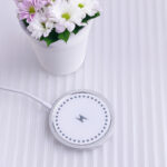 Maxlife MXWC-05 magnetic wireless charger 15W white - Image 6