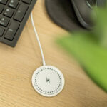 Maxlife MXWC-05 magnetic wireless charger 15W white - Image 8