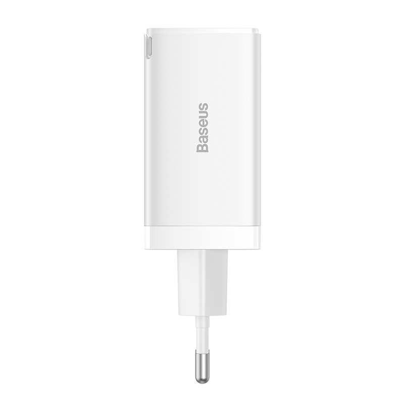 CCGP120202_2 Sieninis įkroviklis GaN5 Pro 65W USB + 2xUSB-C QC3.0 PD3.0 su USB-C 1m laidu, baltas - Image 1